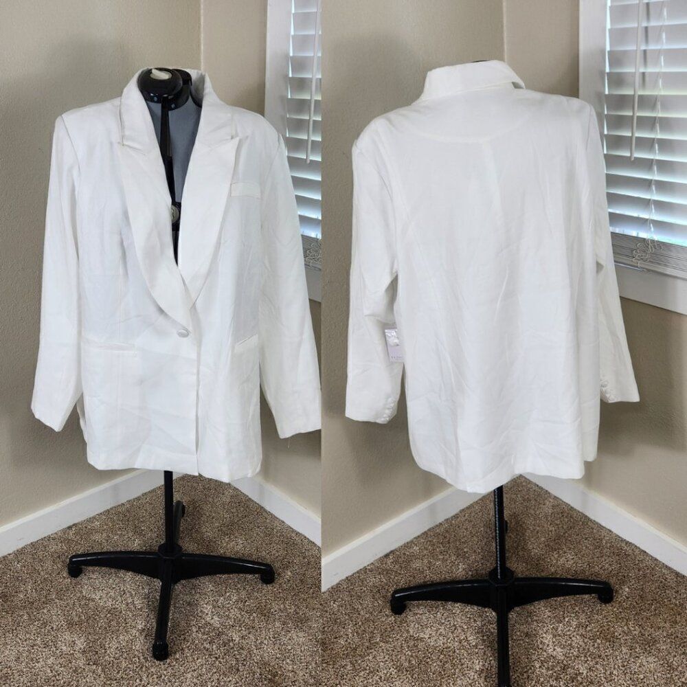 Bridal by Eloquii Blazer Size 26 White - Bridal Blazer Plus Size NWT